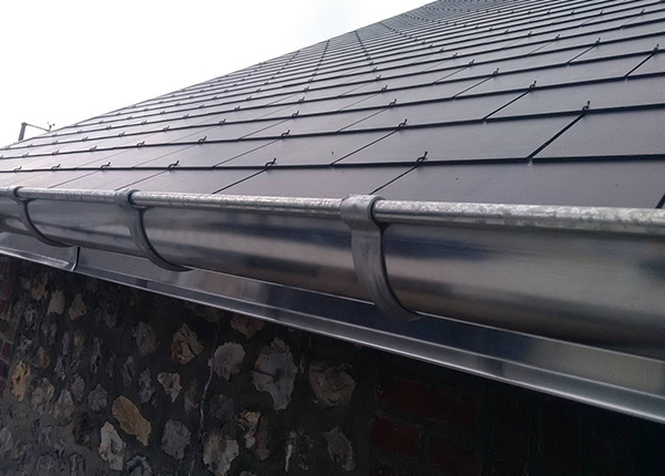 gouttiere-ardoise2 gutter installation